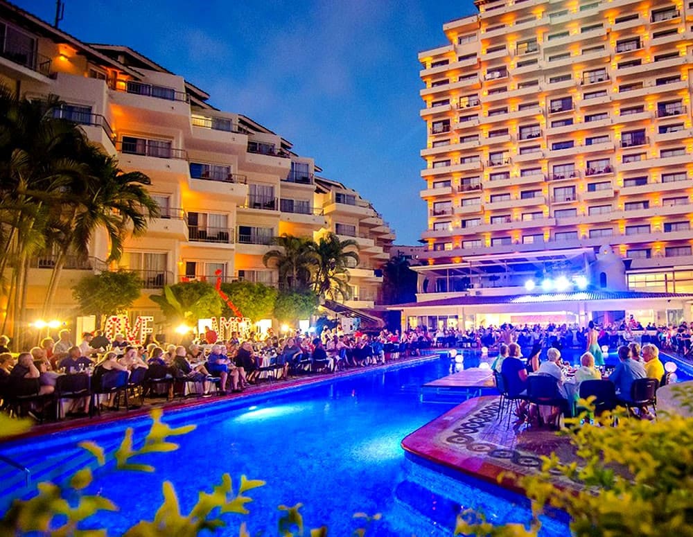 Friendly Puerto Vallarta Alberca