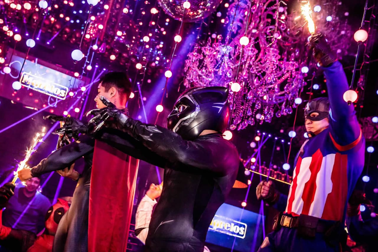 Bar Morelos Puerto Vallarta | Cocteles, Música y Cocina Gourmet en el Centro Histórico